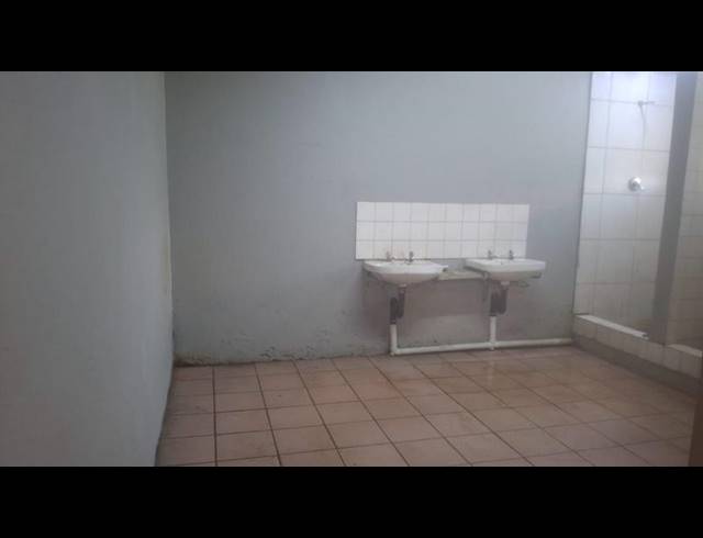 BUSINESS PROPERTY TO RENT IN WADEVILLE